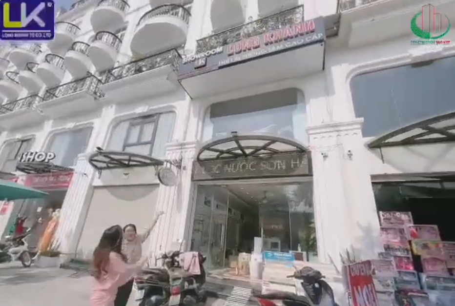Video giới thiệu showroom